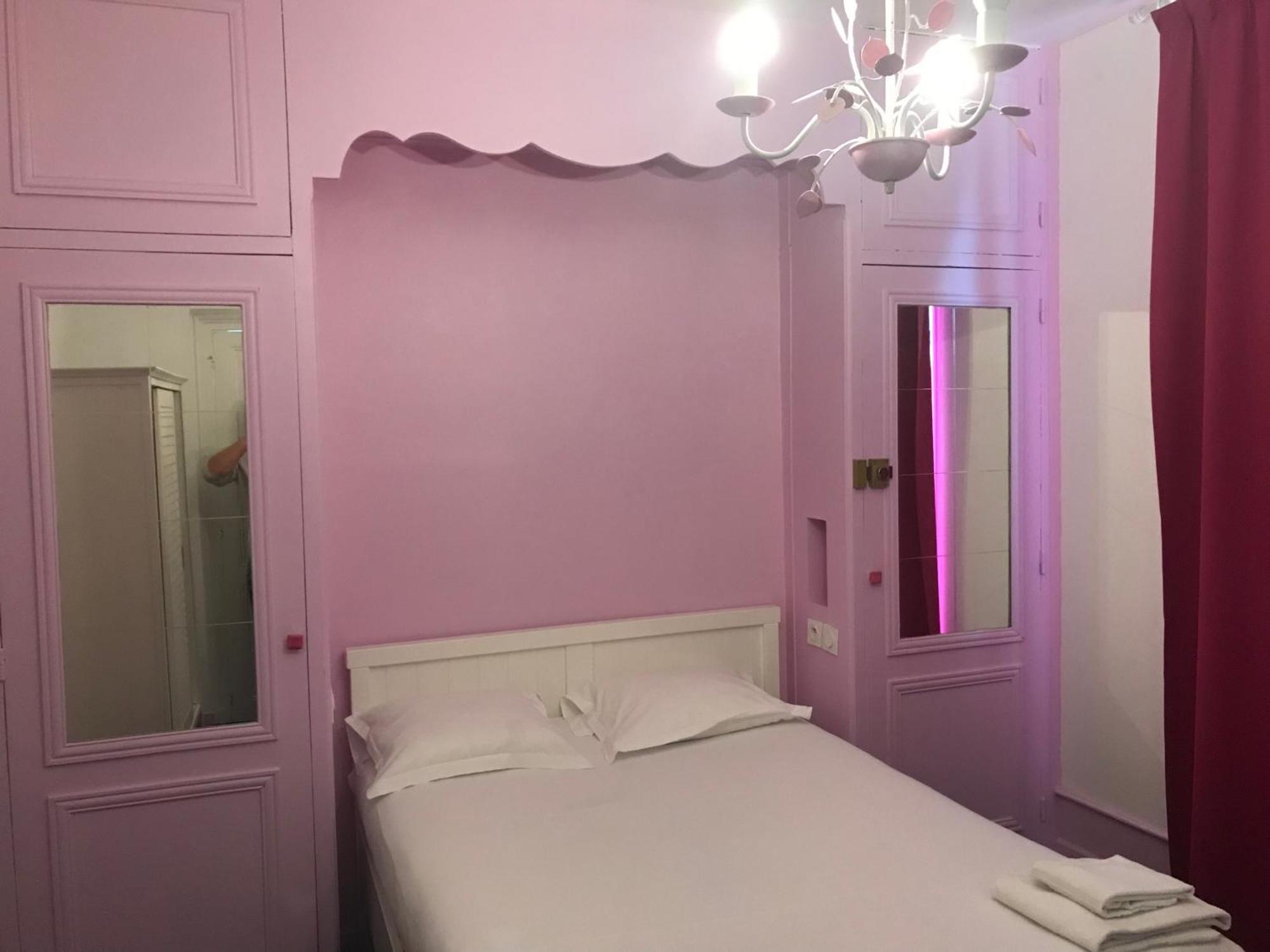 Hotel Couleurs Sud Centre-Ville Gare Charleville-Mezieres Luaran gambar